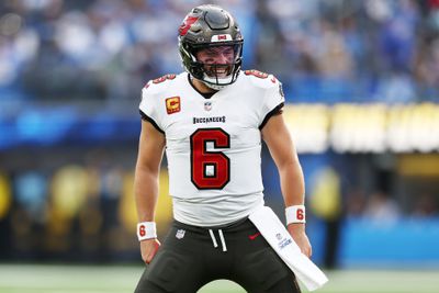 Tampa Bay Buccaneers v Los Angeles Chargers